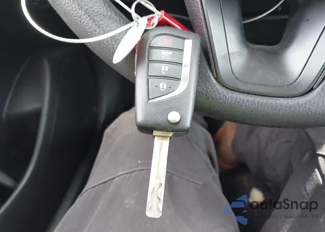 2021 Toyota Corolla Le из США, поврежденный, VIN 5YFEPMAE2MP160718